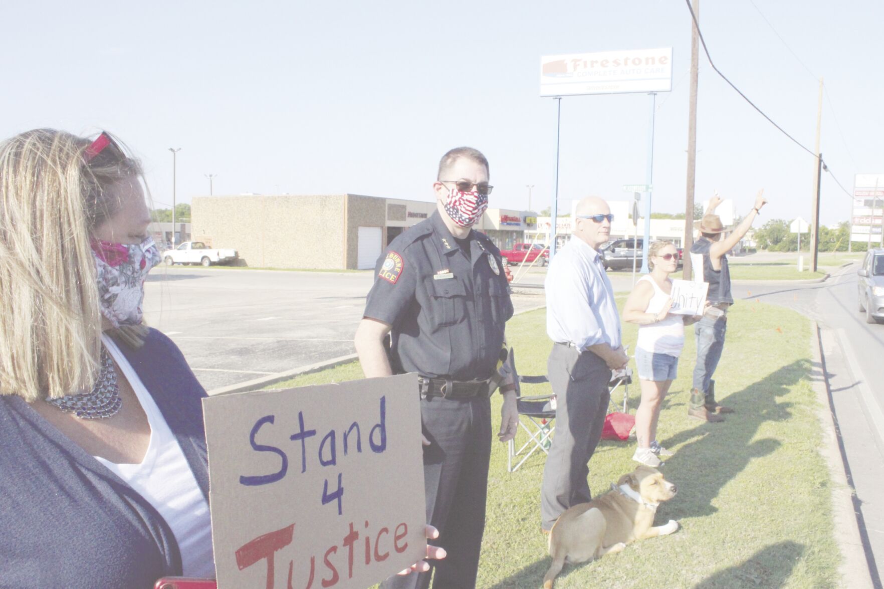 Police Chief, Mayor show support